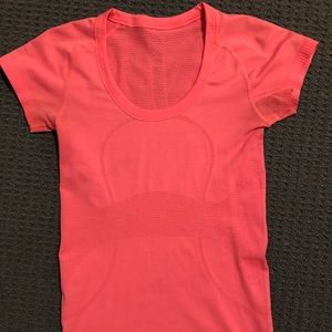 Lululemon Swiftly Tech Crew